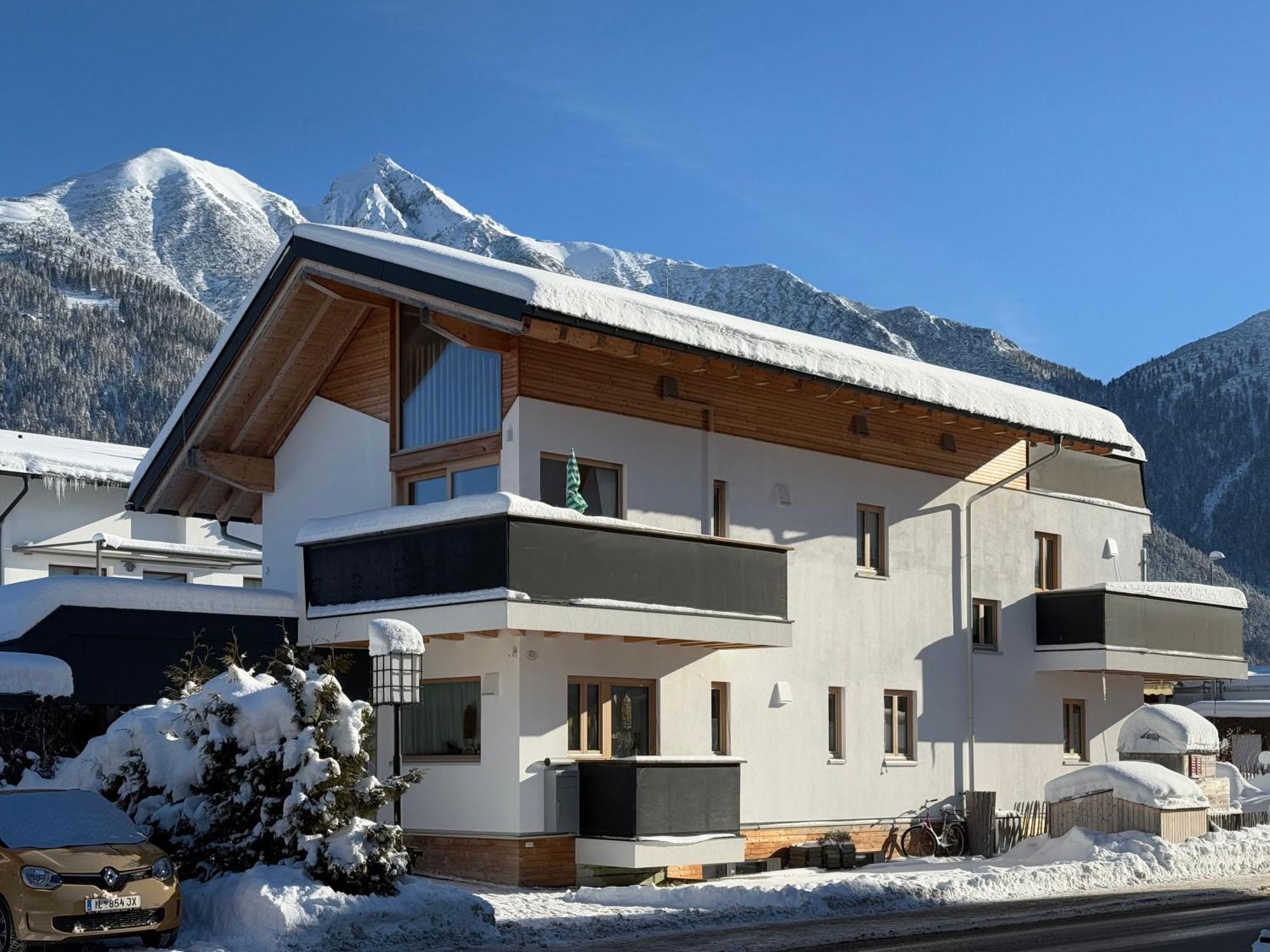 Bio Am Wildsee In Seefeld Mit E-ladestation